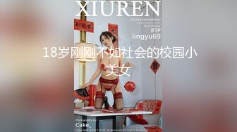 海角社区母子乱伦剧情操了39岁大屁股妈妈JK+黑丝，操了半天感觉穿着jk实在没感觉就让妈妈换上了黑丝制服