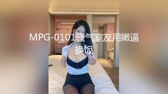 极品身材粉长裙气质美女