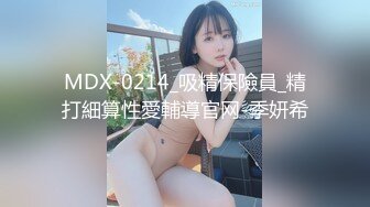 黏黏团子兔 NO.014 床上护士