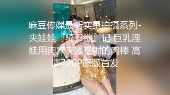 70后美妈妈 ·不惧时光优雅到老~ 出门上班前，用口活唤醒还在睡觉的儿子，口爆吞精 赞！